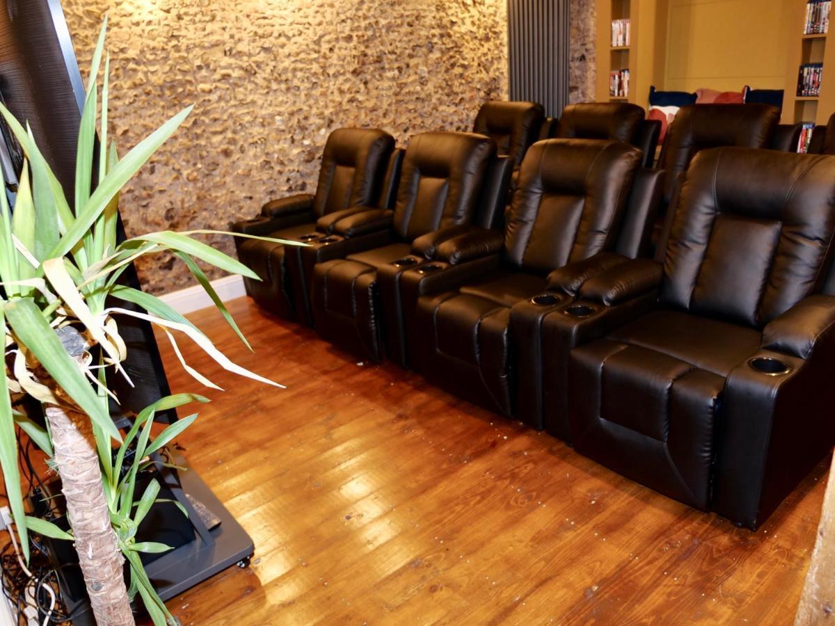 Luxury 9 Bed Manor House Hot Tub Cinema Room Skytv Сафрон-Волден Екстер'єр фото